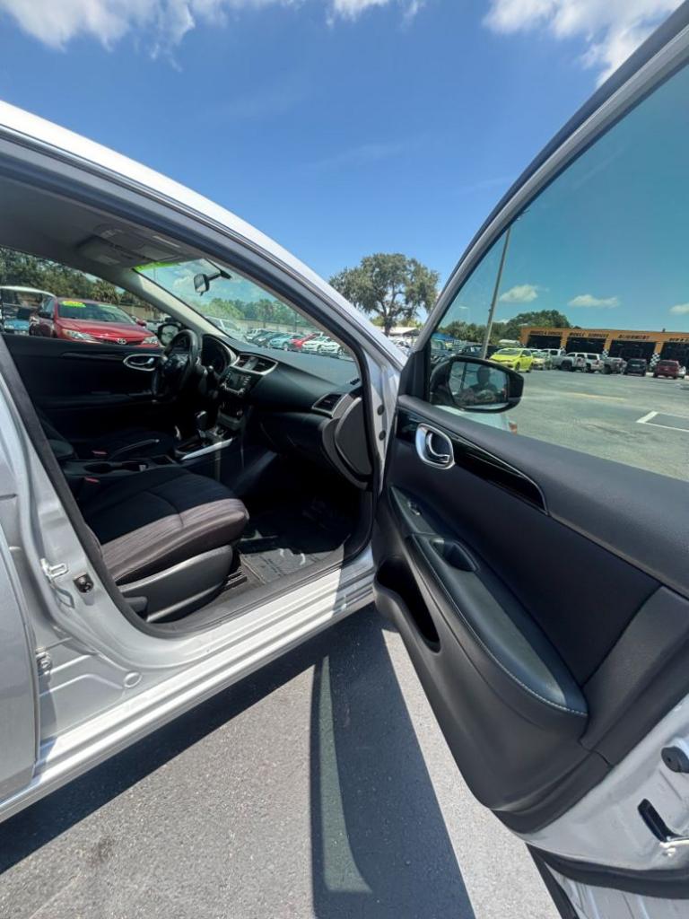 2017 Nissan Sentra - $13,999