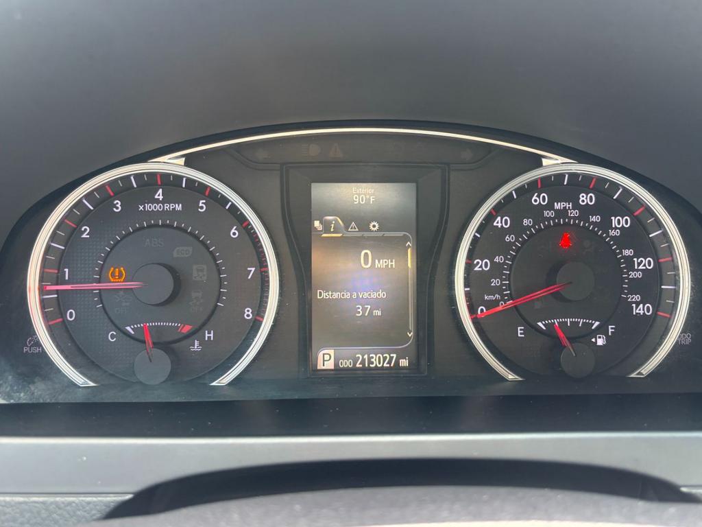 2017 Toyota Camry - $11,999