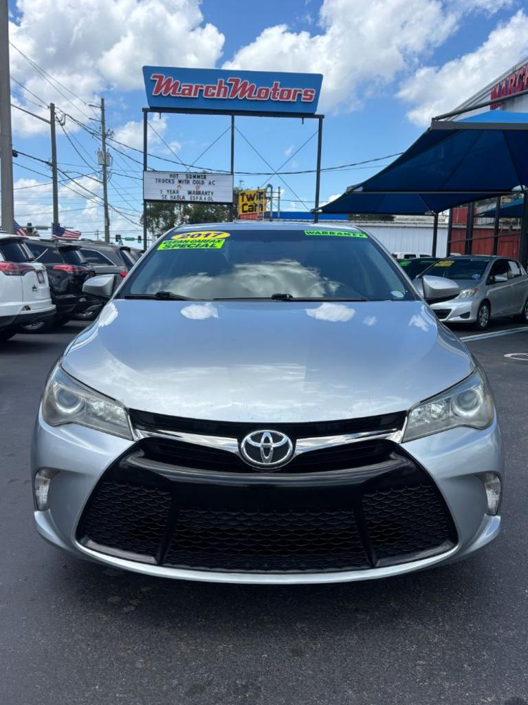 2017 Toyota Camry - $11,999
