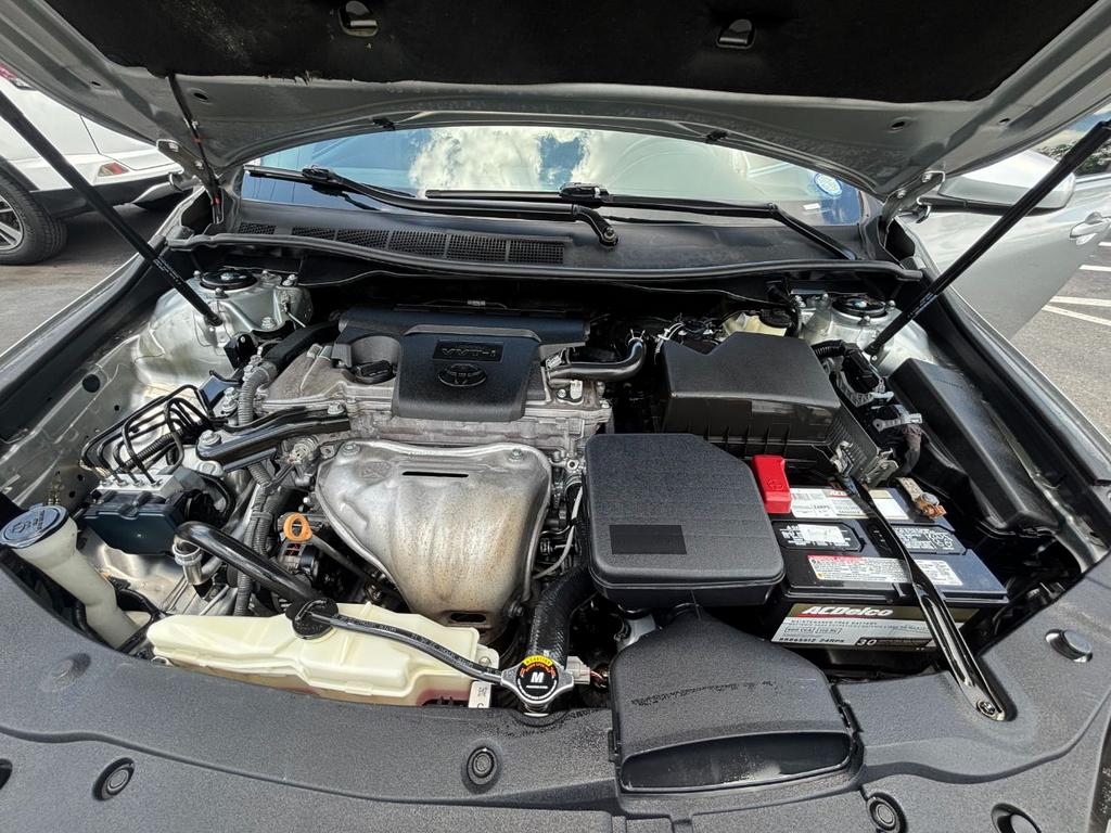 2017 Toyota Camry - $11,999
