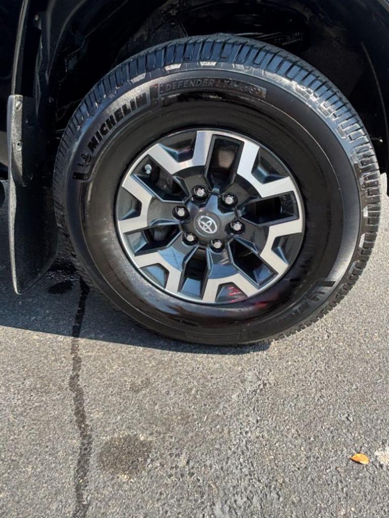2011 Toyota Tacoma - $19,999
