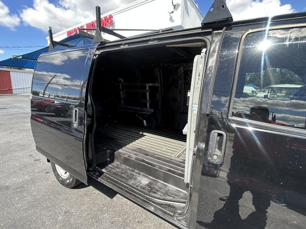 2017 Chevrolet Express - $15,999