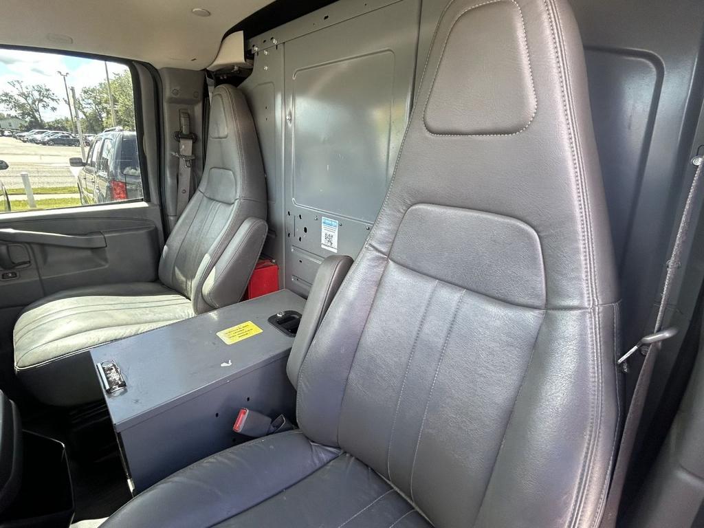 2017 Chevrolet Express - $15,999