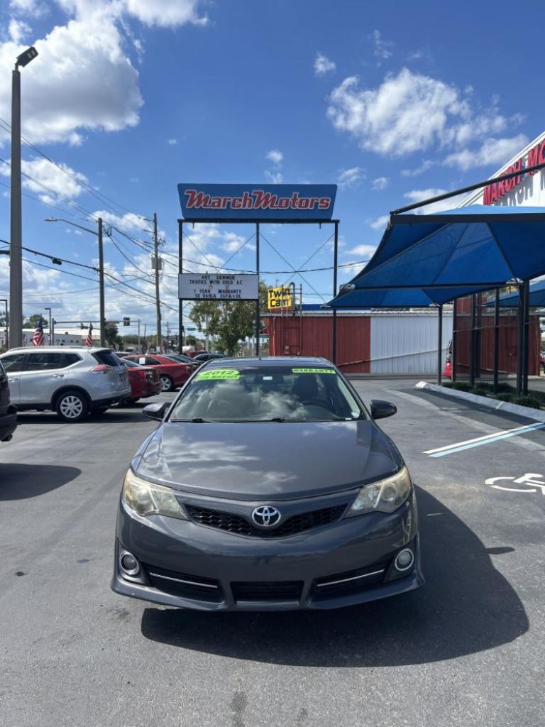2012 Toyota Camry - $14,999