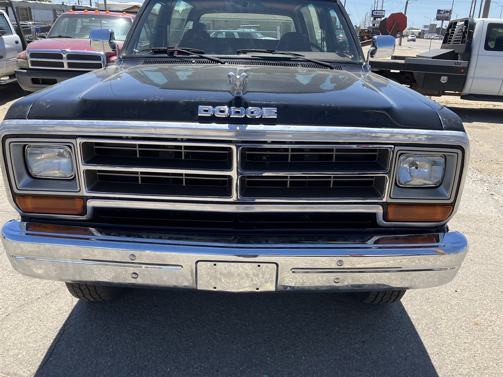 1988 Dodge Ramcharger 100