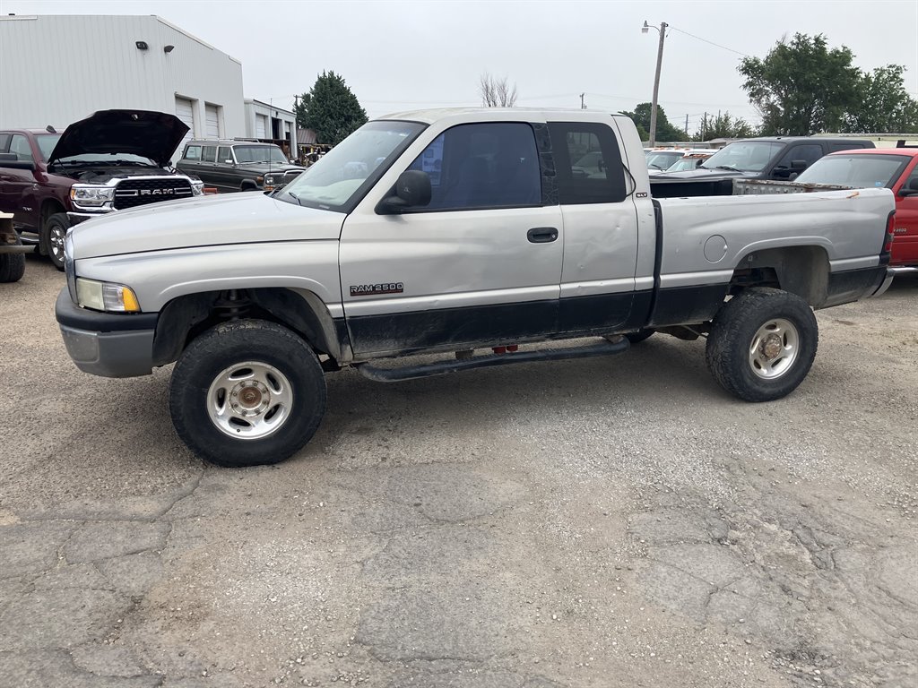 2000 Dodge RAM 2500
