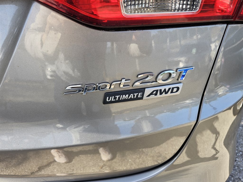2016 Hyundai Santa Fe Sport Ultimate PKG photo