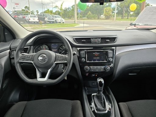 2020 Nissan Rogue - $17,598