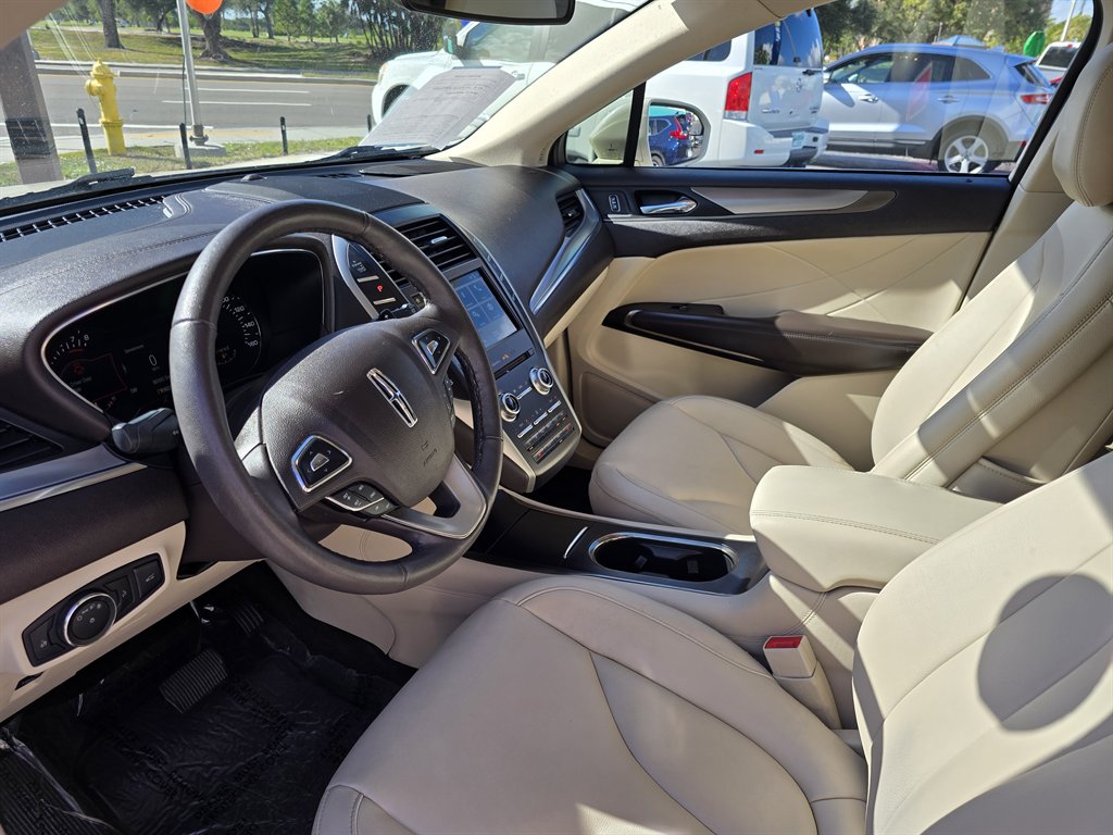 2018 Lincoln MKC - $15,998
