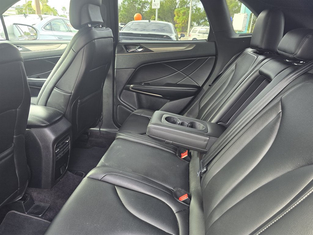 2018 Lincoln MKC - $17,598