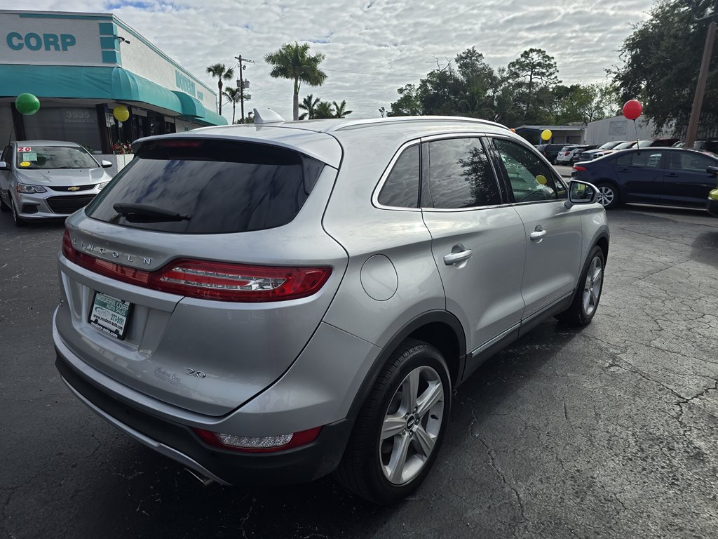 2018 Lincoln MKC - $17,598