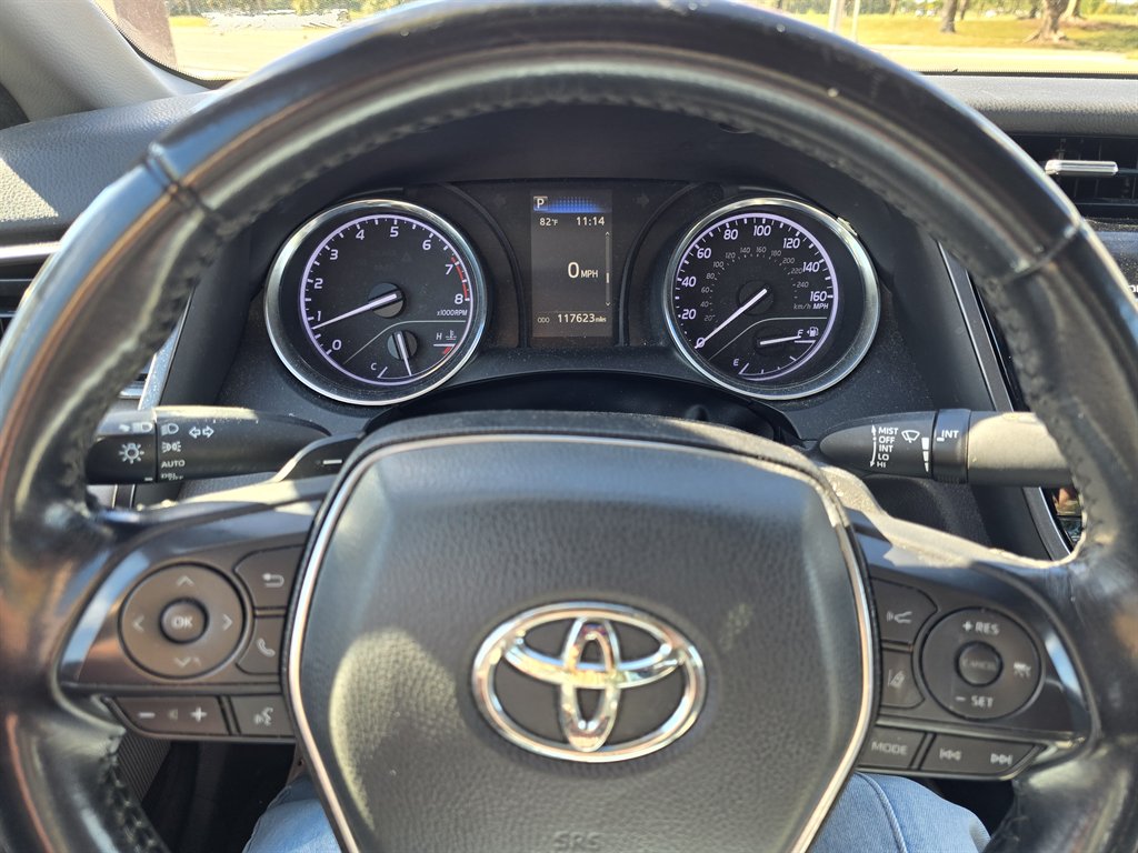 2019 Toyota Camry - $17,998