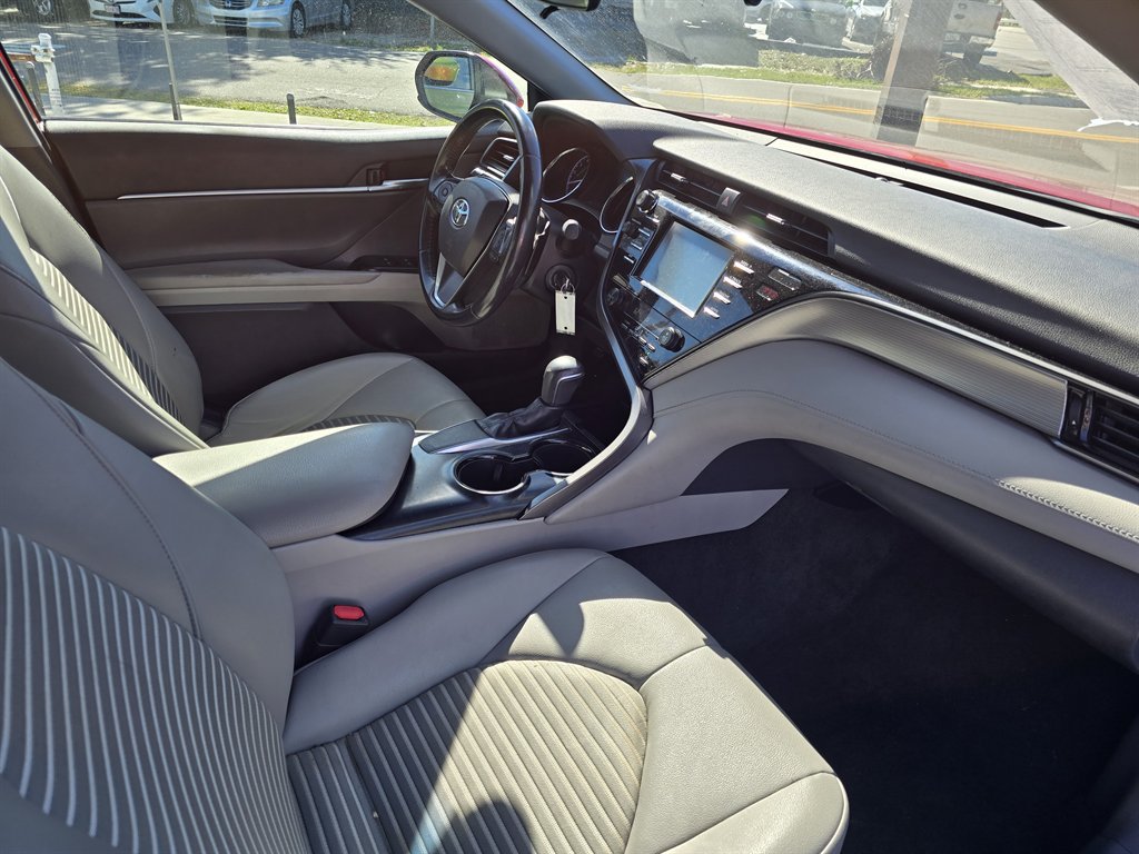 2019 Toyota Camry - $17,998