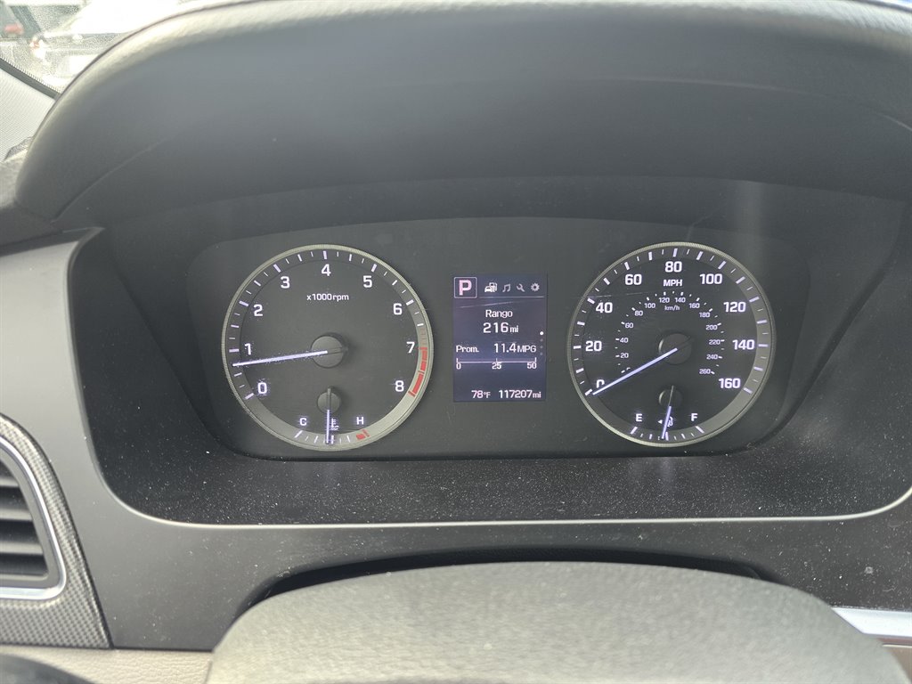 2015 Hyundai Sonata - $9,998