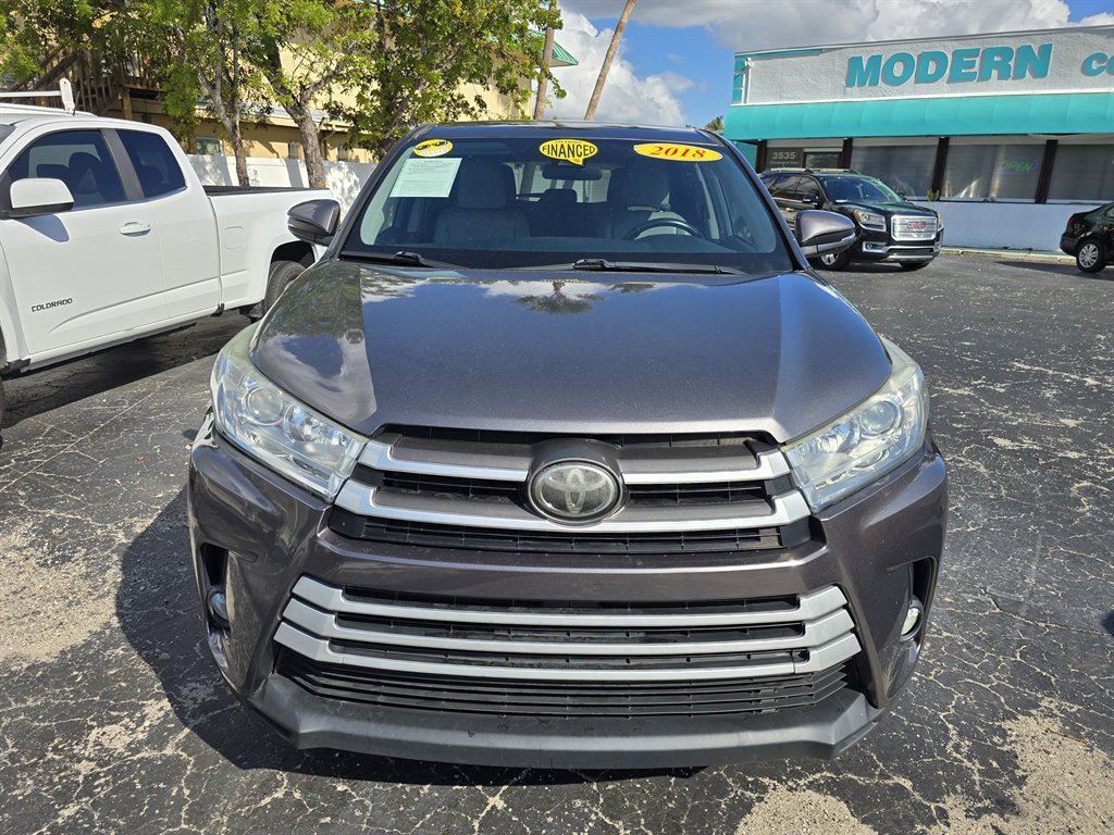 2018 Toyota Highlander - $18,998