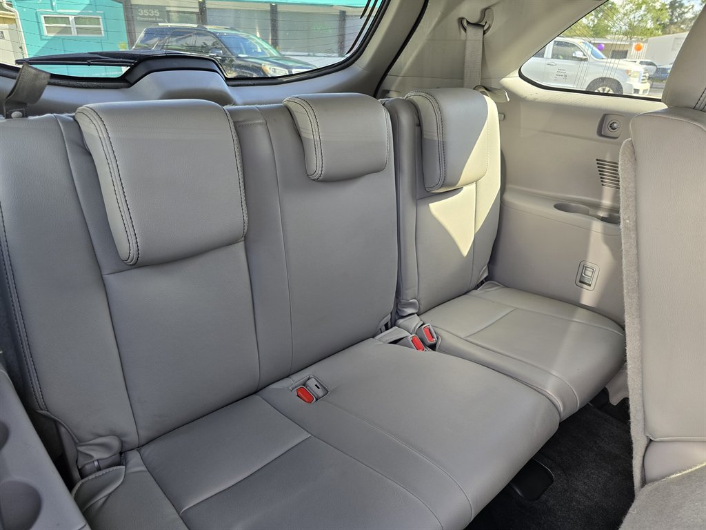 2018 Toyota Highlander - $18,998
