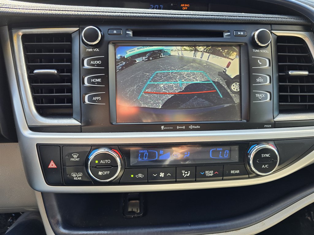 2018 Toyota Highlander - $18,998