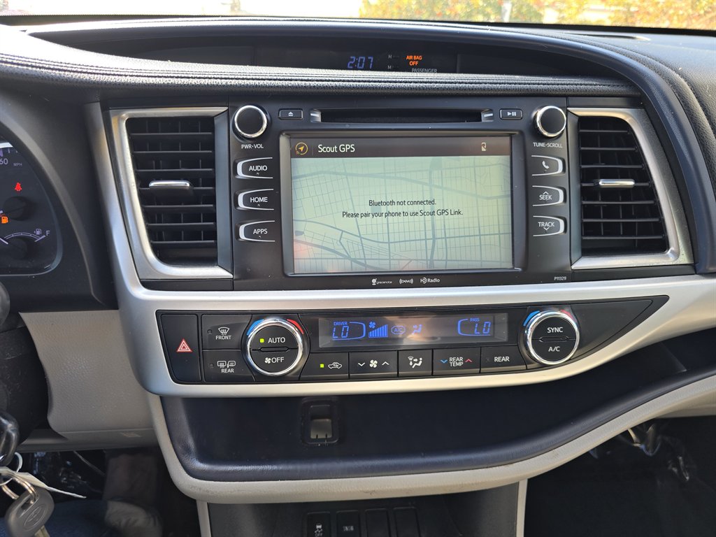 2018 Toyota Highlander - $18,998