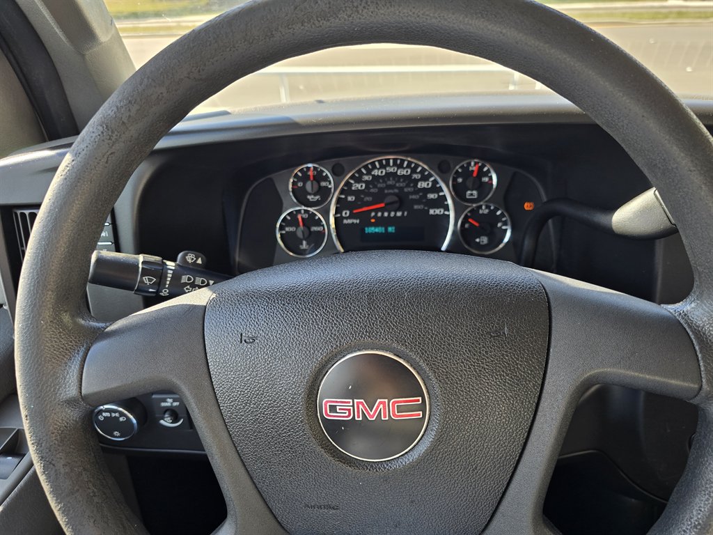 2017 GMC Savana - $23,998