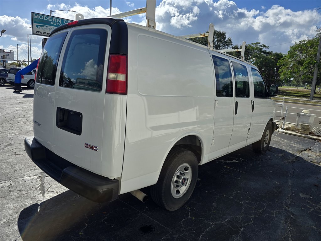 2017 GMC Savana - $23,998