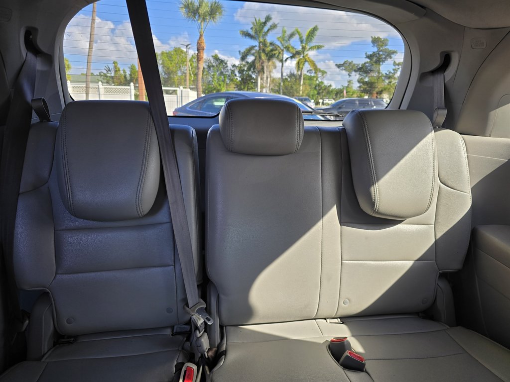 2014 Honda Odyssey - $14,998