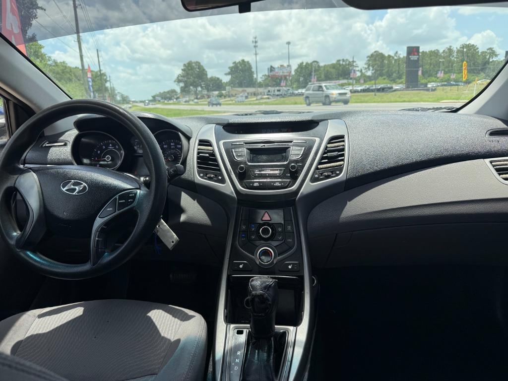 2016 Hyundai Elantra