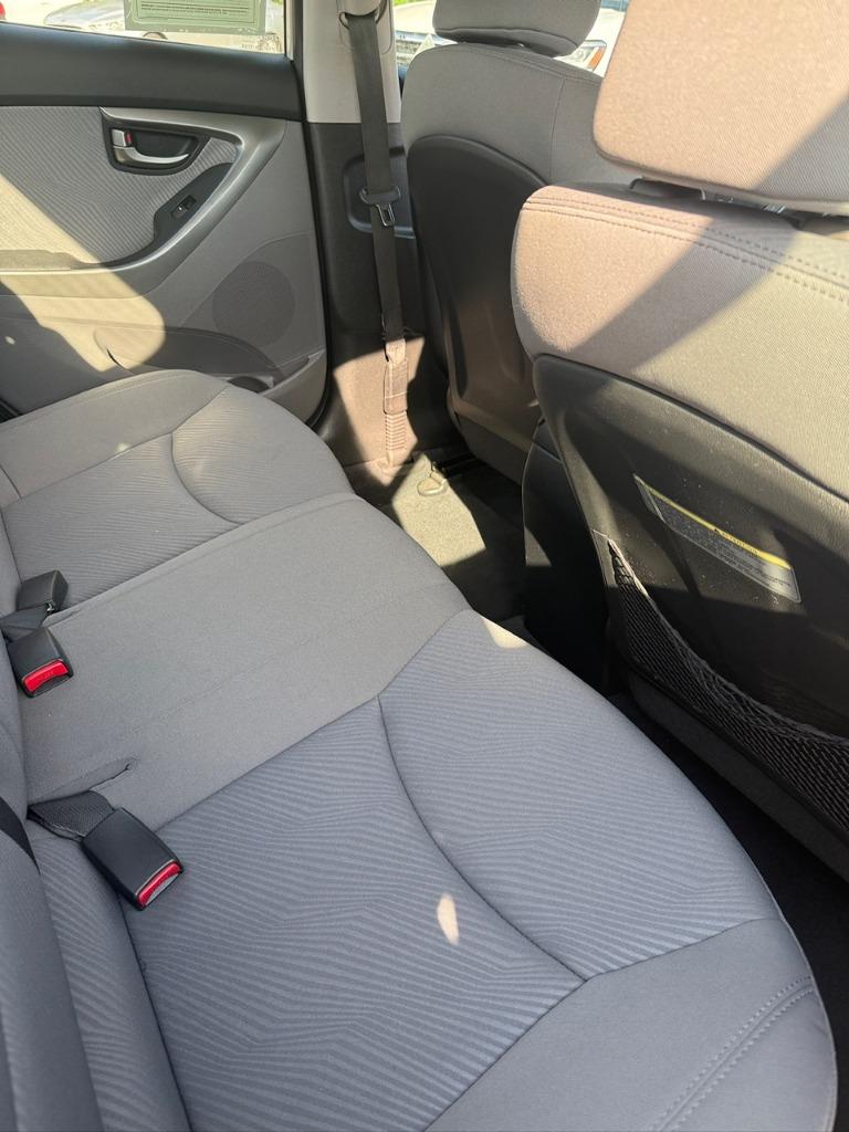 2012 Hyundai Elantra