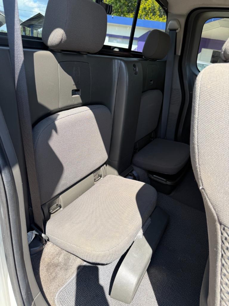 2018 Nissan Frontier - $15,500
