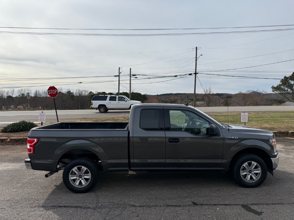 2020 Ford F150 XLT photo