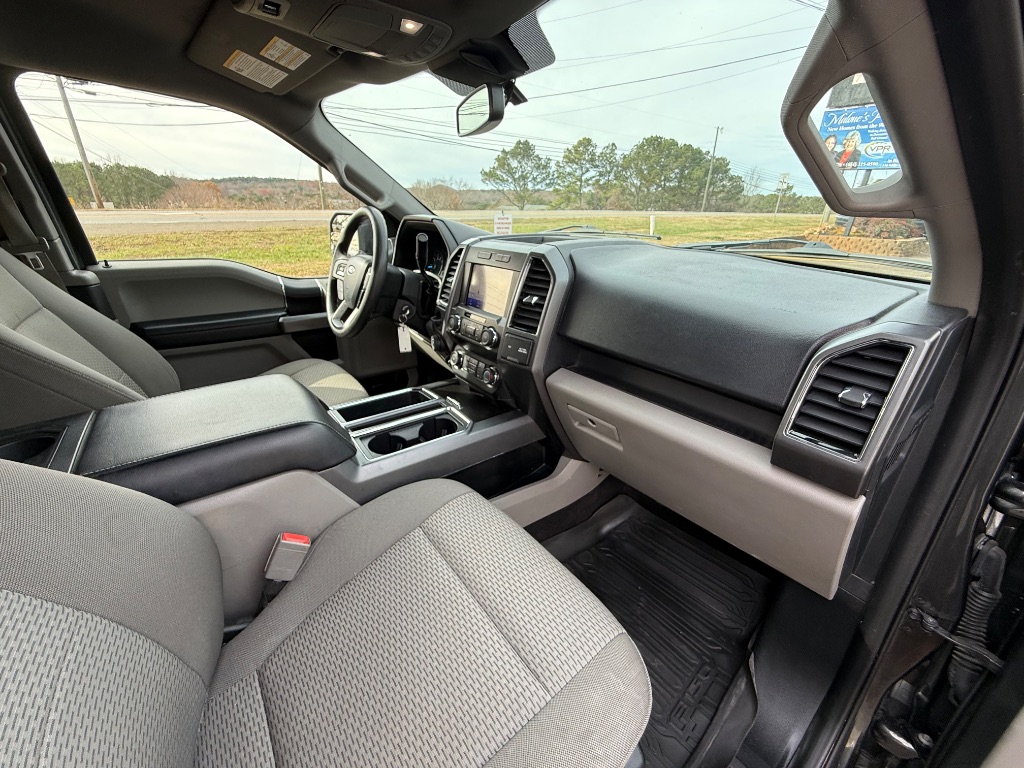 2020 Ford F150 XLT photo