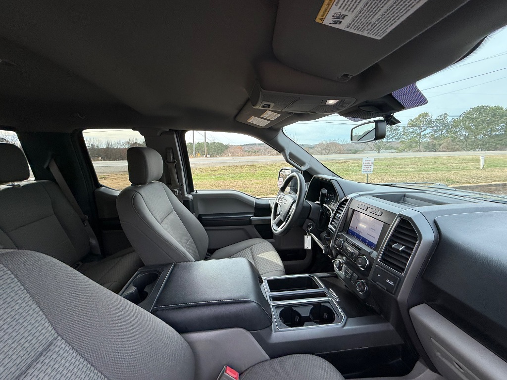 2020 Ford F150 XLT photo