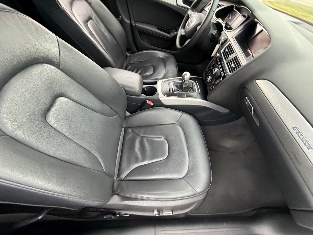 2014 Audi A4 2.0T quattro Premium photo