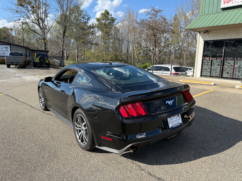 2015 Ford Mustang ECO Premium photo