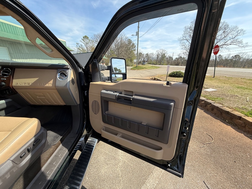 2016 Ford F250sd Lariat photo