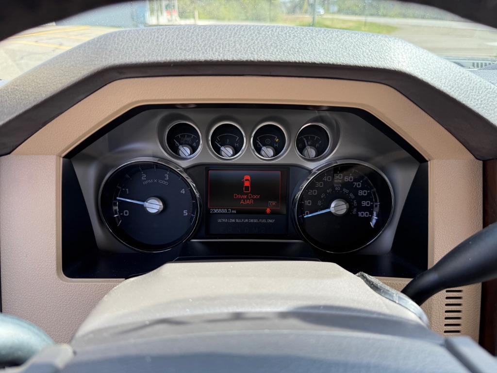 2016 Ford F250sd Lariat photo