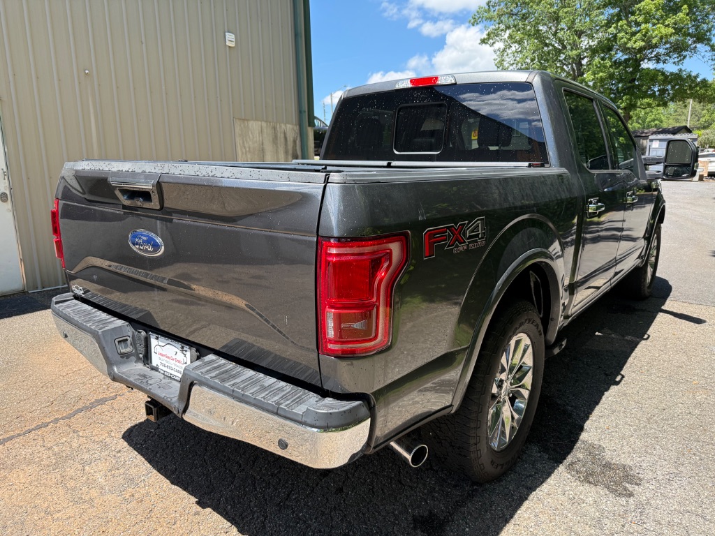 2017 Ford F150 Lariat photo
