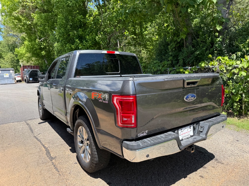 2017 Ford F150 Lariat photo