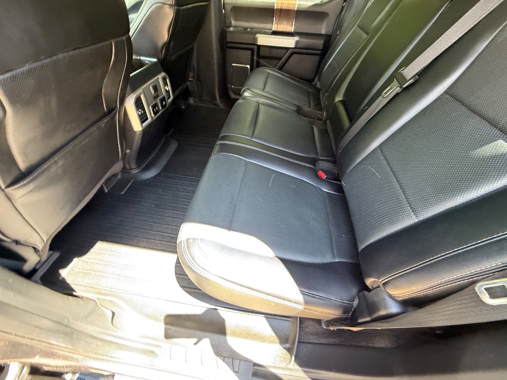 2017 Ford F150 Lariat photo