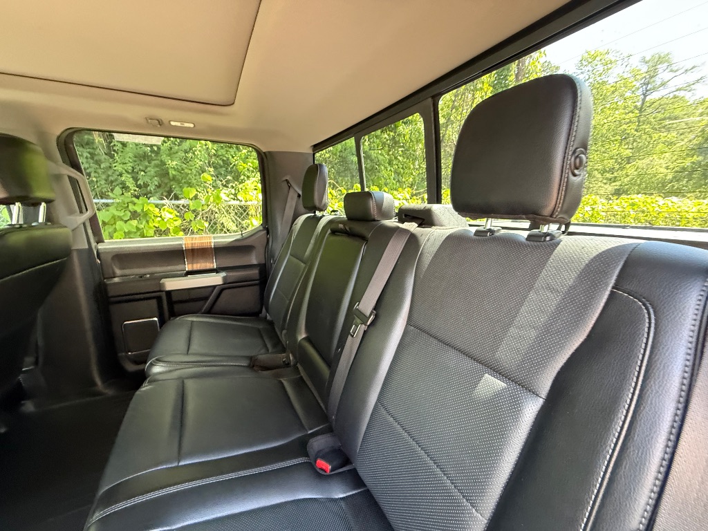 2017 Ford F150 Lariat photo