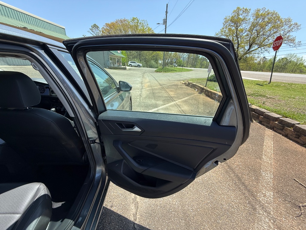 2021 Volkswagen Jetta - $19,990