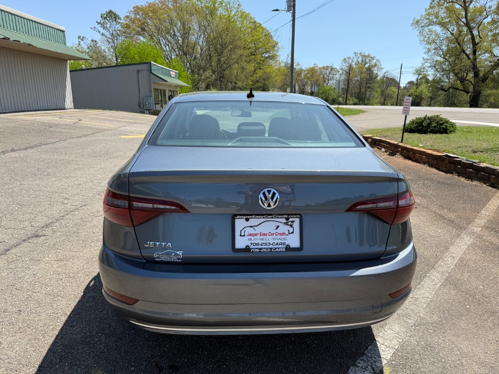 2021 Volkswagen Jetta R-Line photo