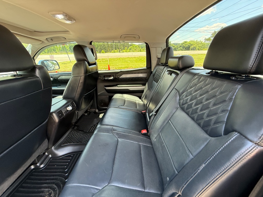 2016 Toyota Tundra Platinum photo