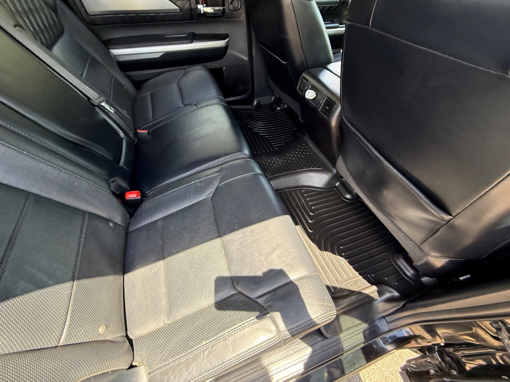 2016 Toyota Tundra Platinum photo
