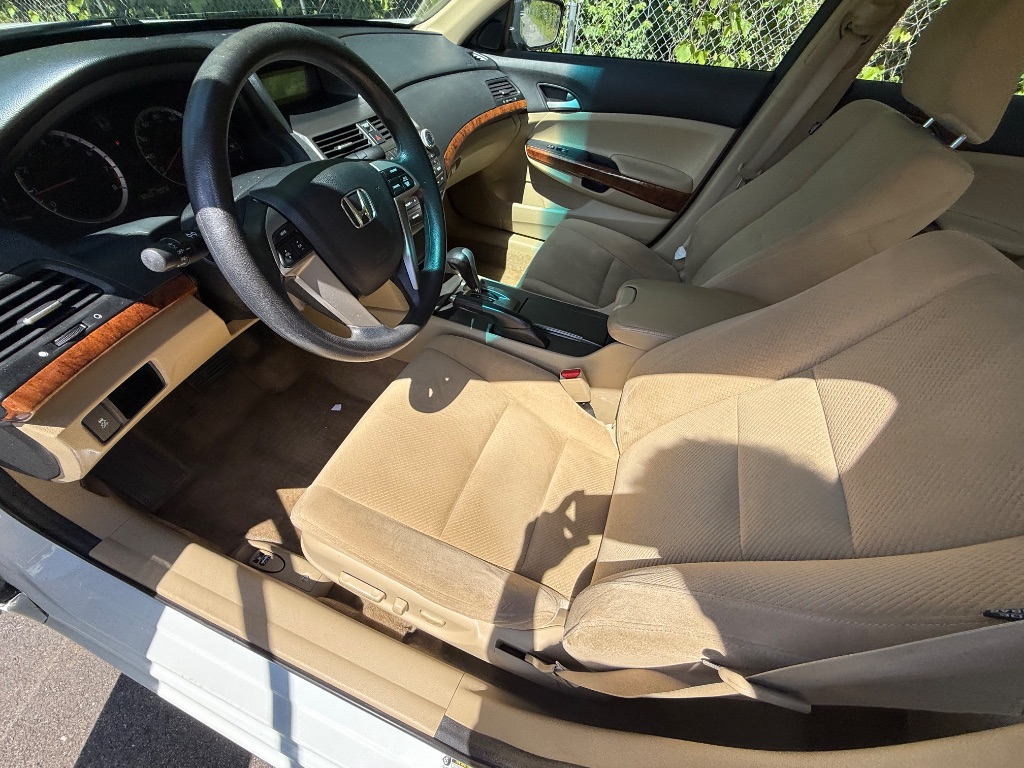 2012 Honda Accord EX photo