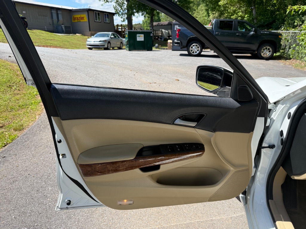 2012 Honda Accord EX photo