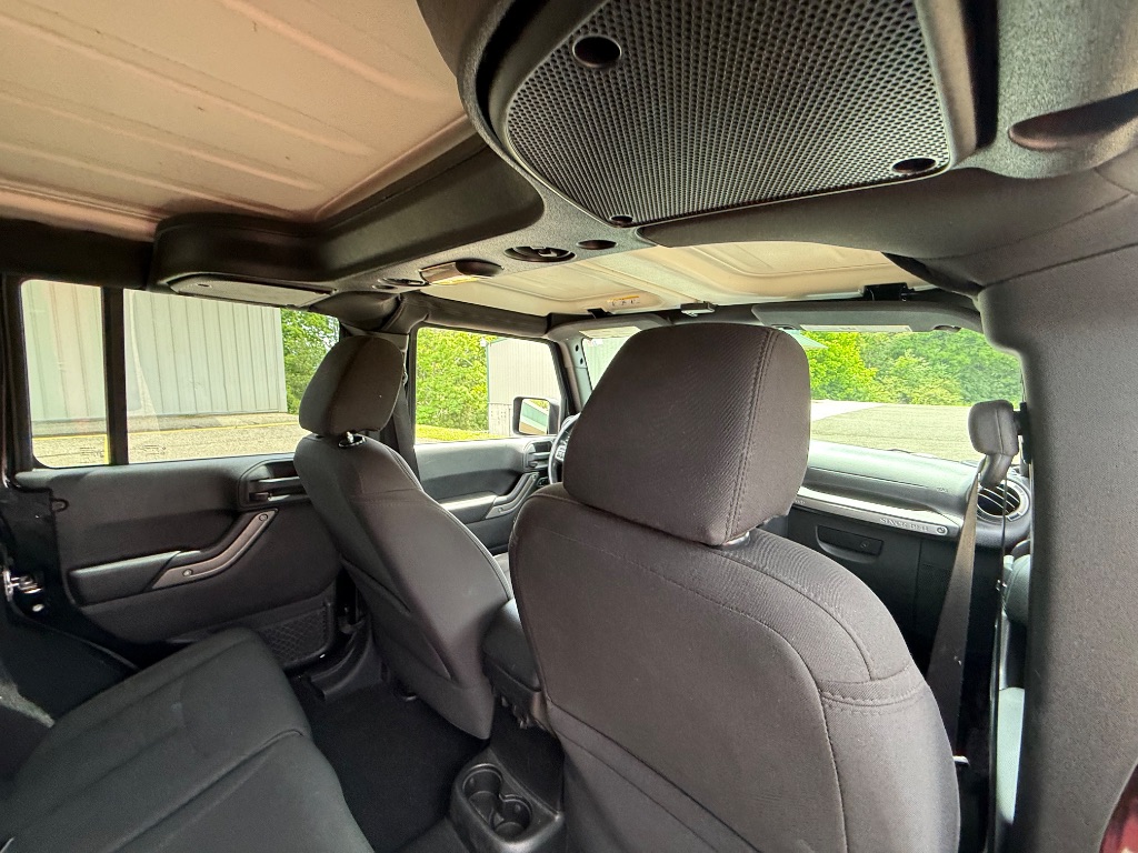 2015 Jeep Wrangler Unlimited Sport photo