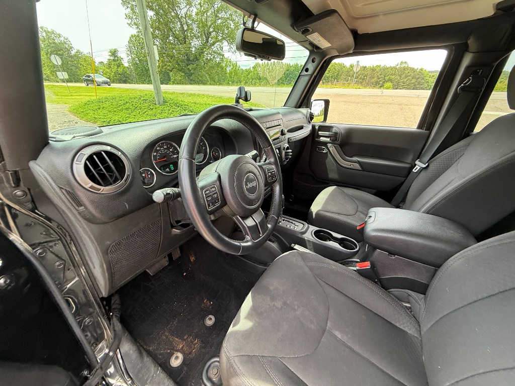 2015 Jeep Wrangler Unlimited Sport photo