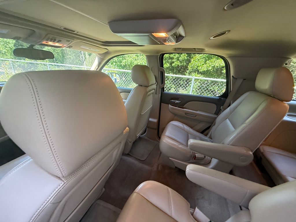 2013 Chevrolet Tahoe LTZ photo
