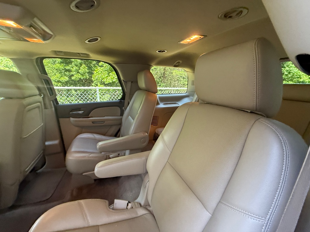 2013 Chevrolet Tahoe LTZ photo