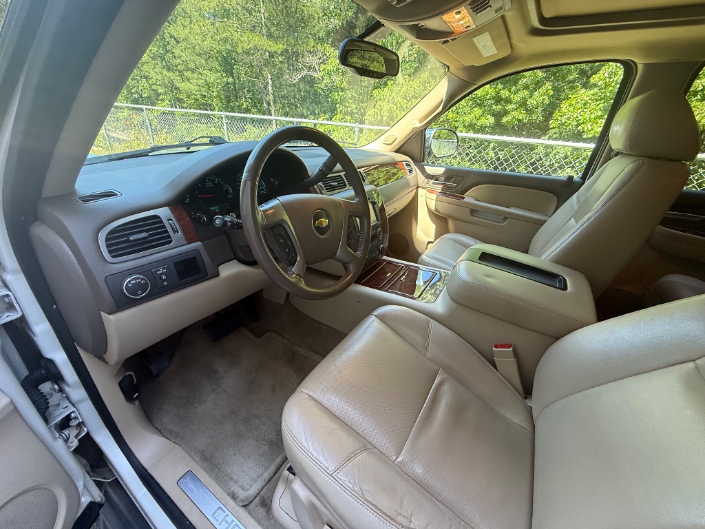 2013 Chevrolet Tahoe LTZ photo
